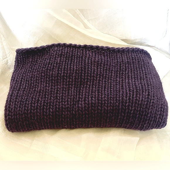 Portolano Wool Blend Infinity Scarf - Picture 5 of 14